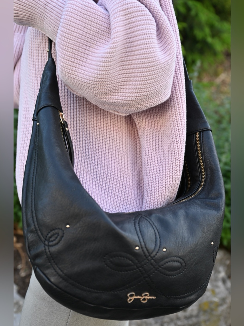 Jessica Simpson Slouchy Crescent Hobo Rock Chic Black Shoulder Crossbody Bag